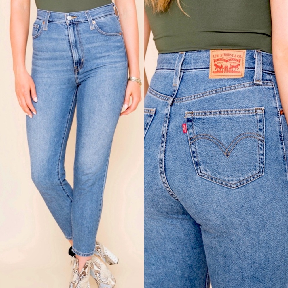 LEVI’S high waisted mom jean size 25